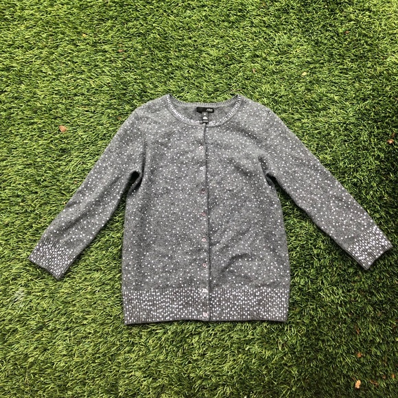 AQUA Cashmere - Three Quarter Sleeve All-Over Sequin Sweater in charcoal - Picture 3 of 9